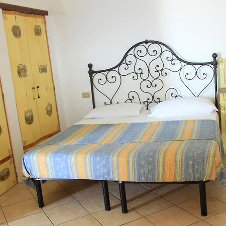 Le Pale Country house *